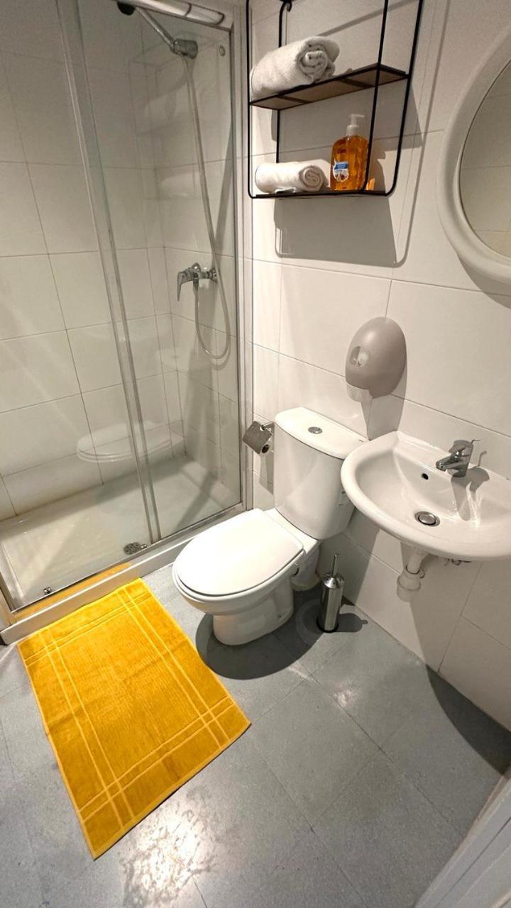 Malta Crown Guesthouse Saint Julian's Ngoại thất bức ảnh