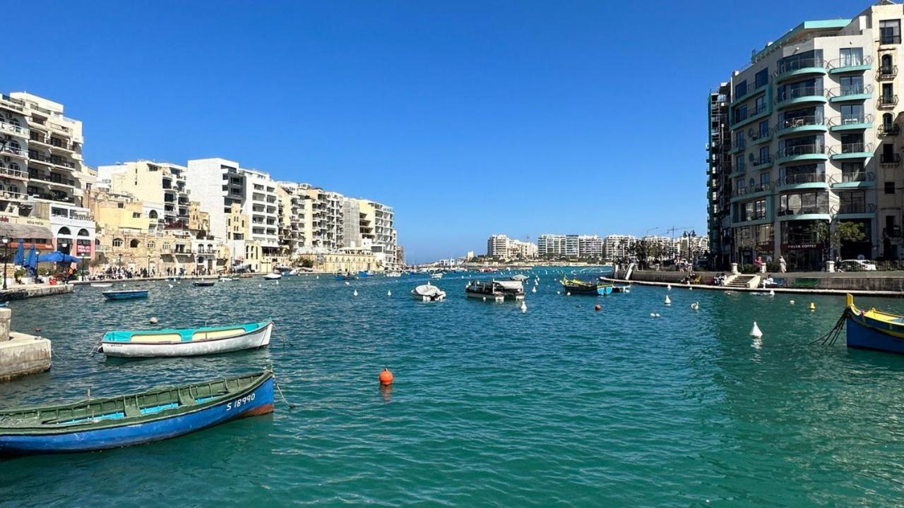 Malta Crown Guesthouse Saint Julian's Ngoại thất bức ảnh