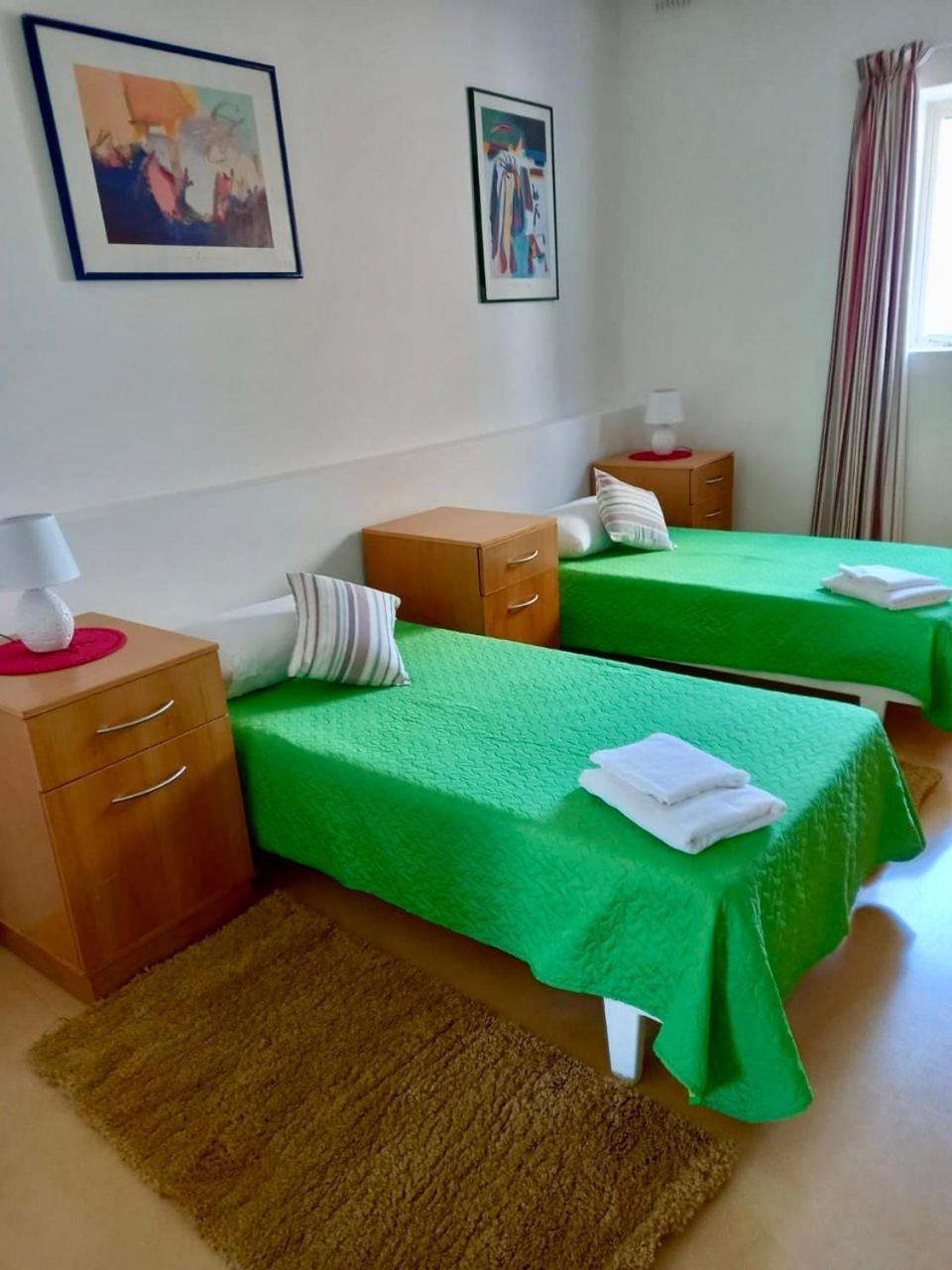 Malta Crown Guesthouse Saint Julian's Ngoại thất bức ảnh