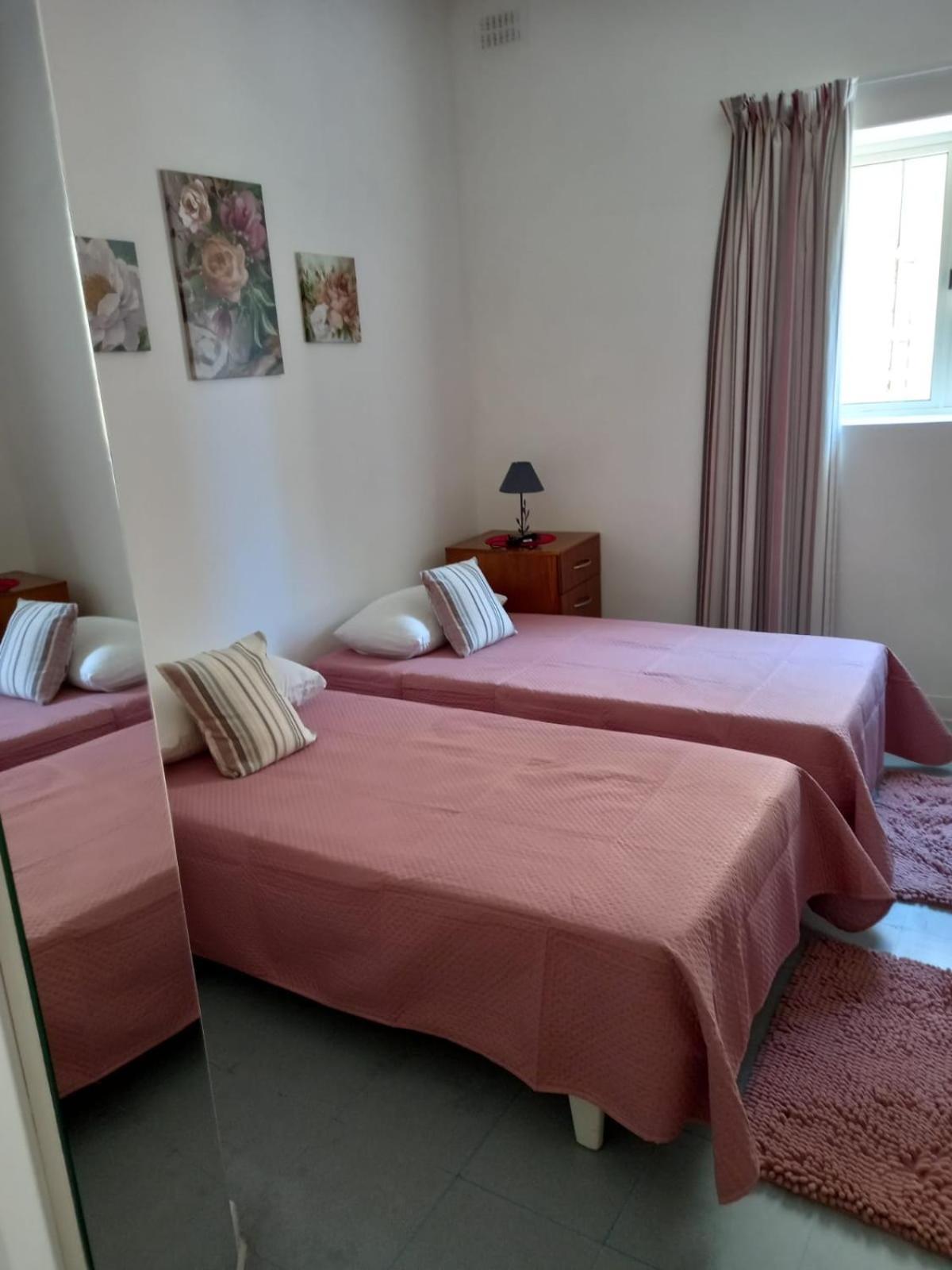 Malta Crown Guesthouse Saint Julian's Ngoại thất bức ảnh